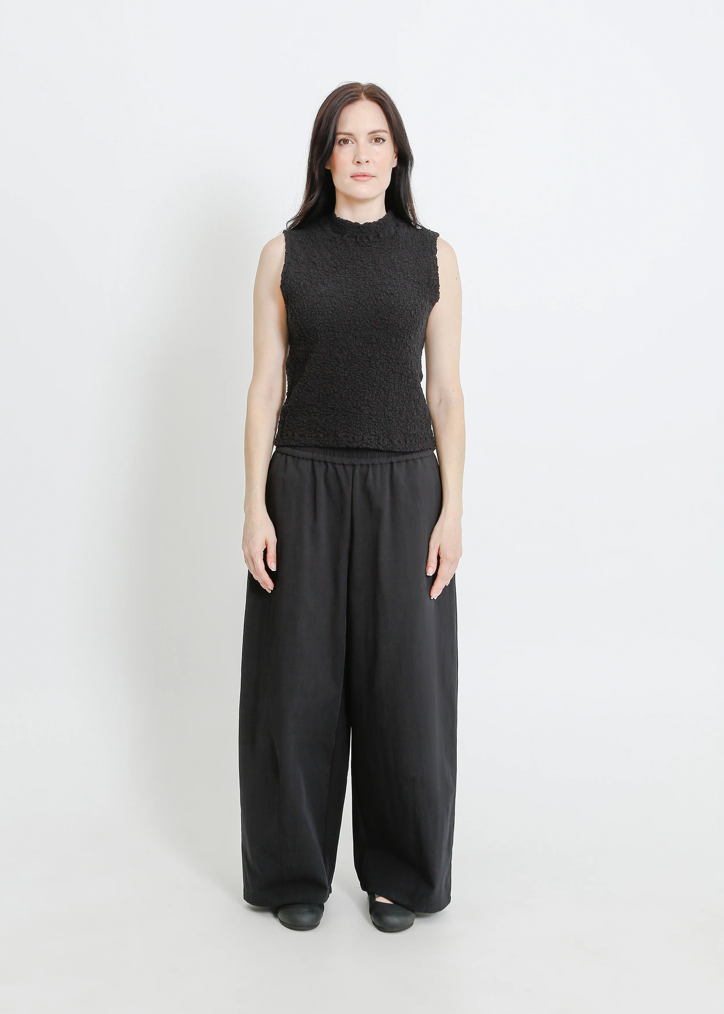 Artis Pleat Top / Black - Image 5