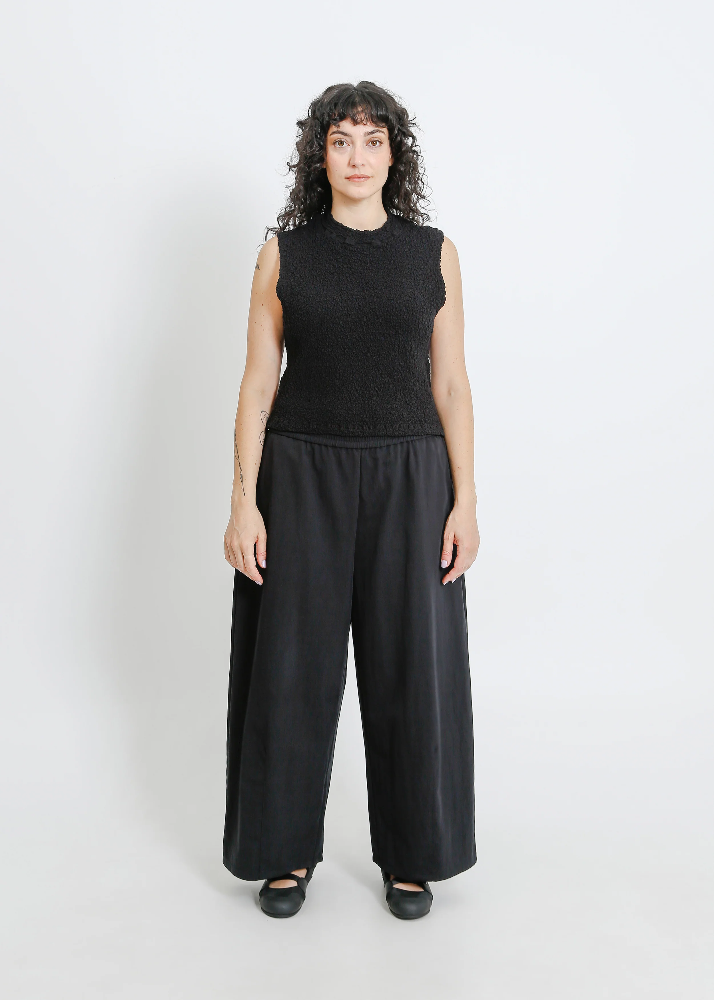 Artis Pleat Top / Black - Image 6