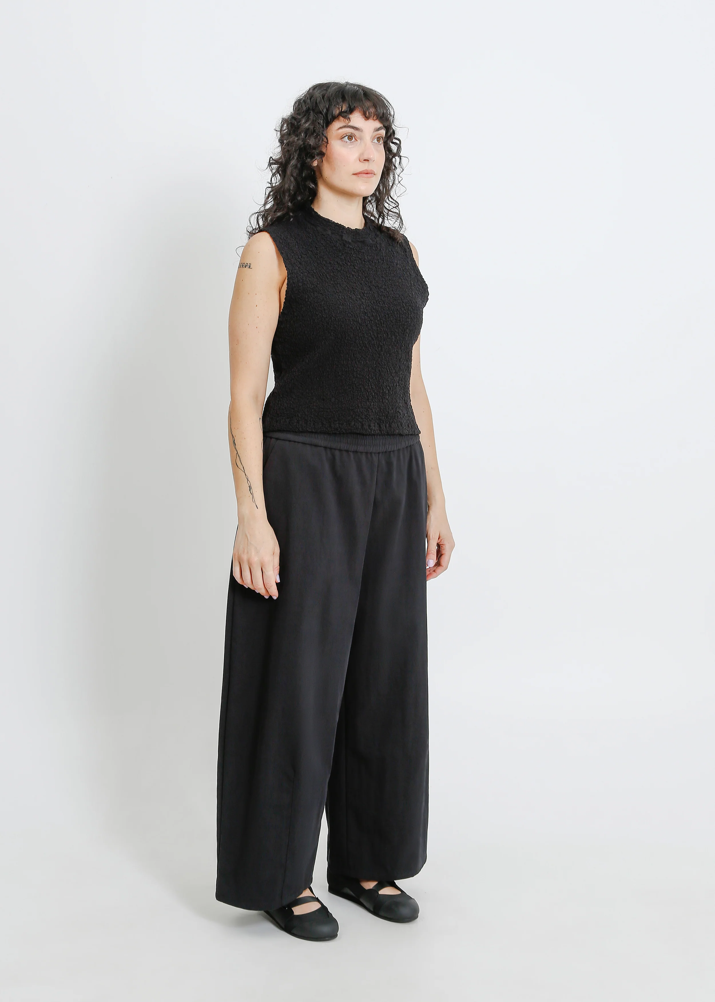 Artis Pleat Top / Black - Image 7