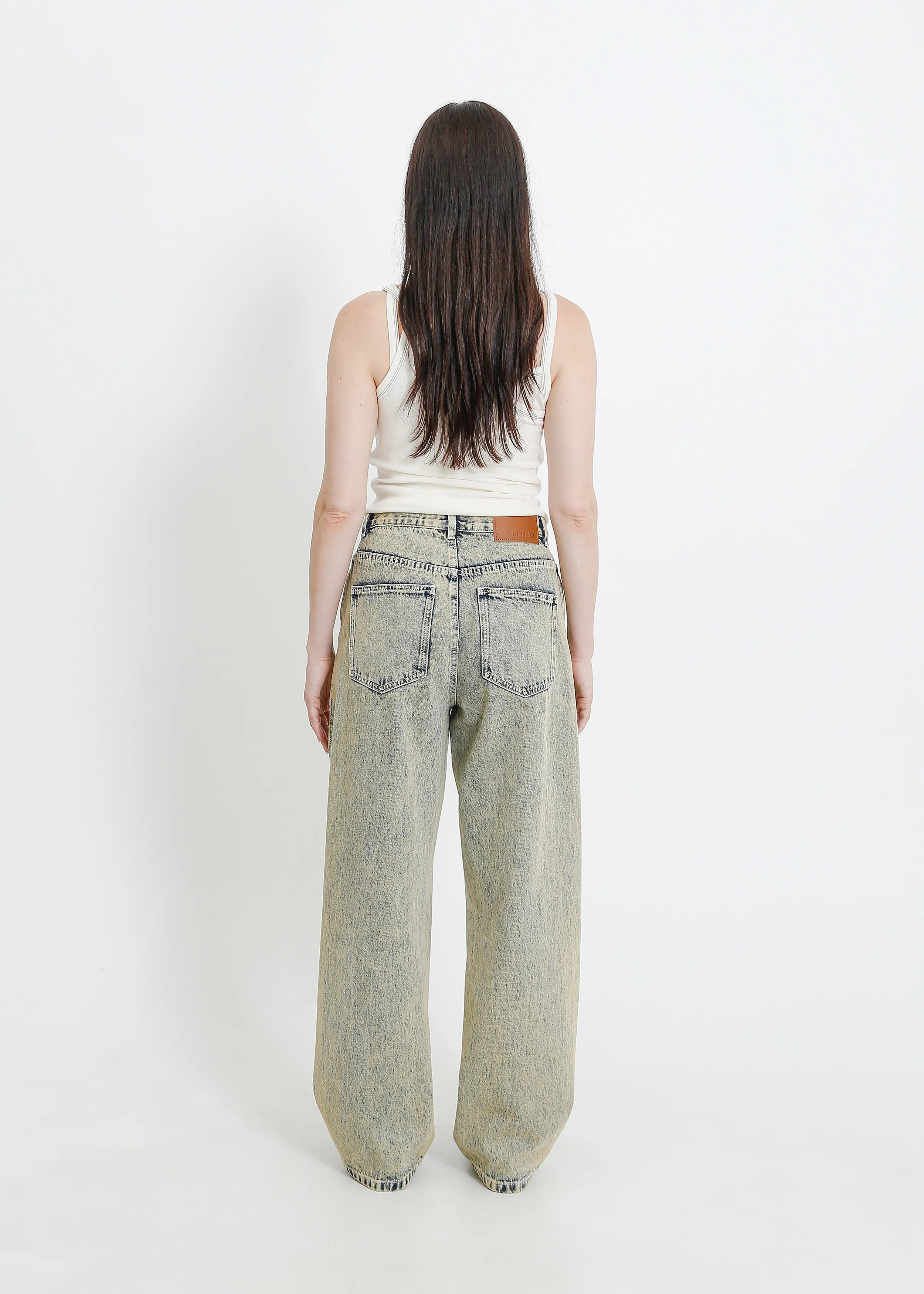 Bernadette Jean / Beige Wash - Image 4