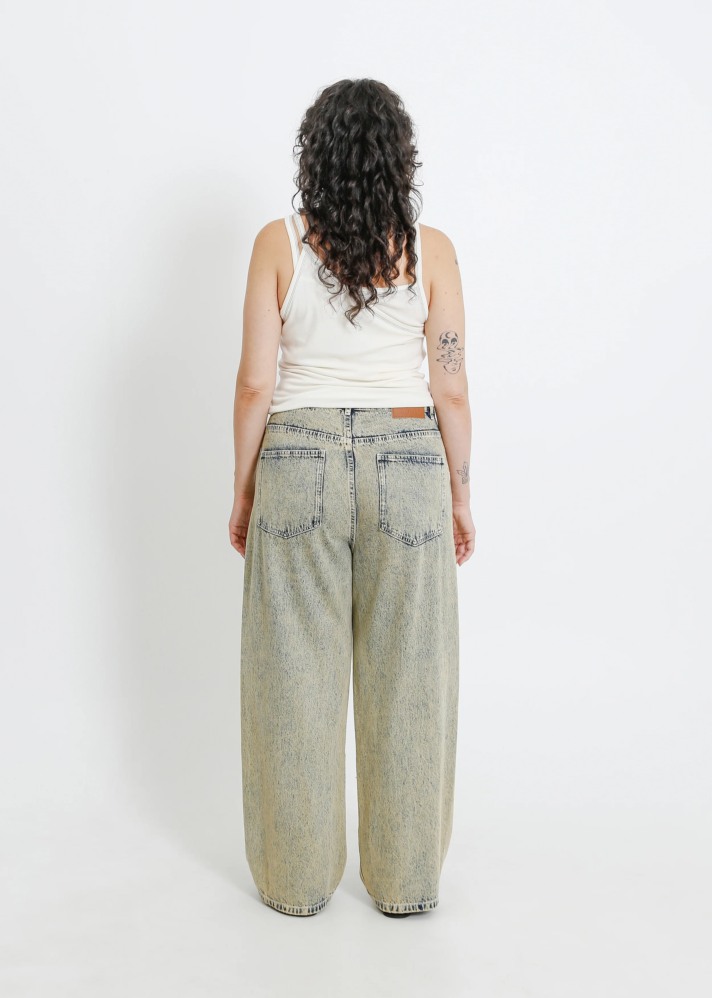 Bernadette Jean / Beige Wash - Image 9