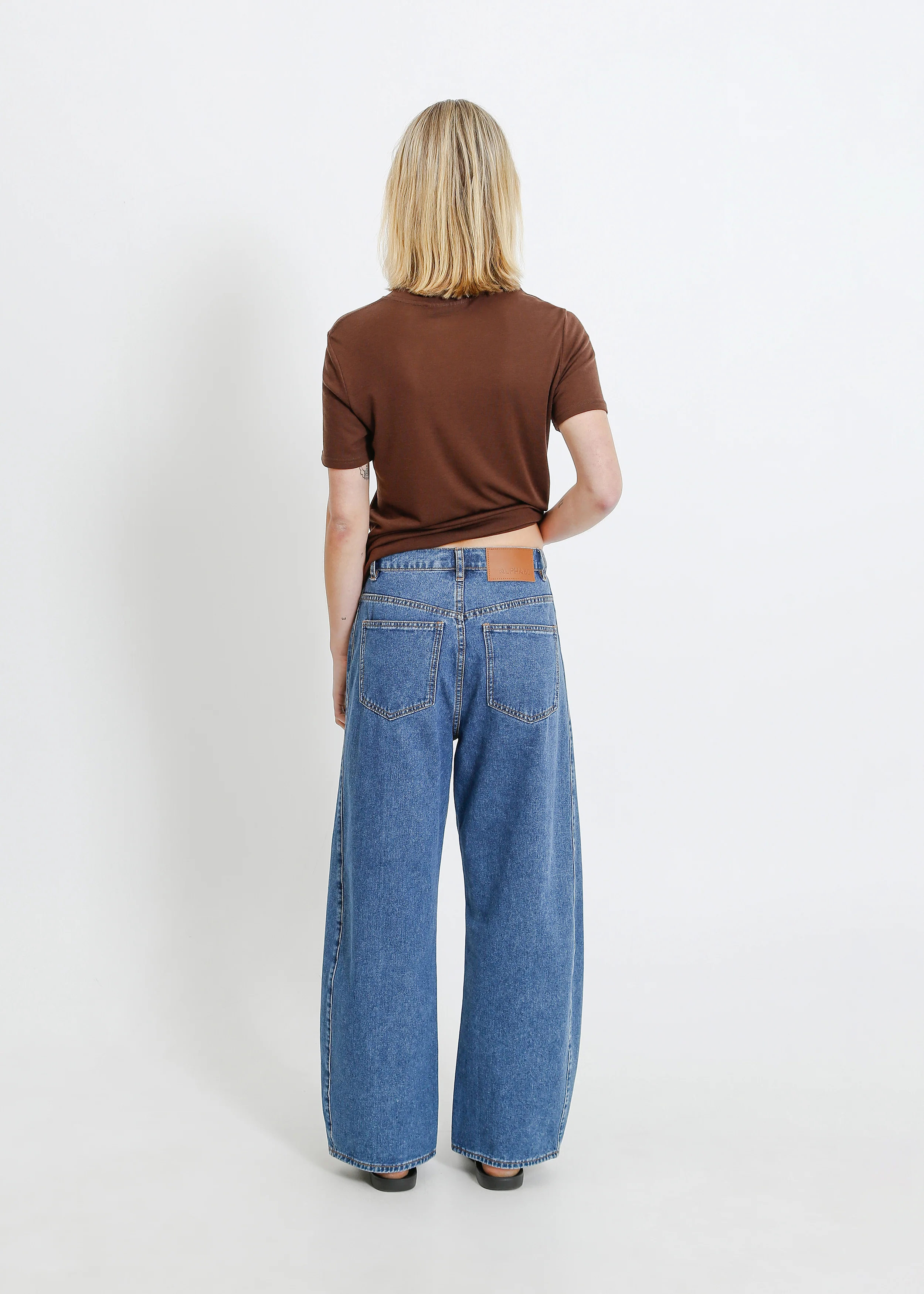 Chester Jean / Medium Indigo - Image 4