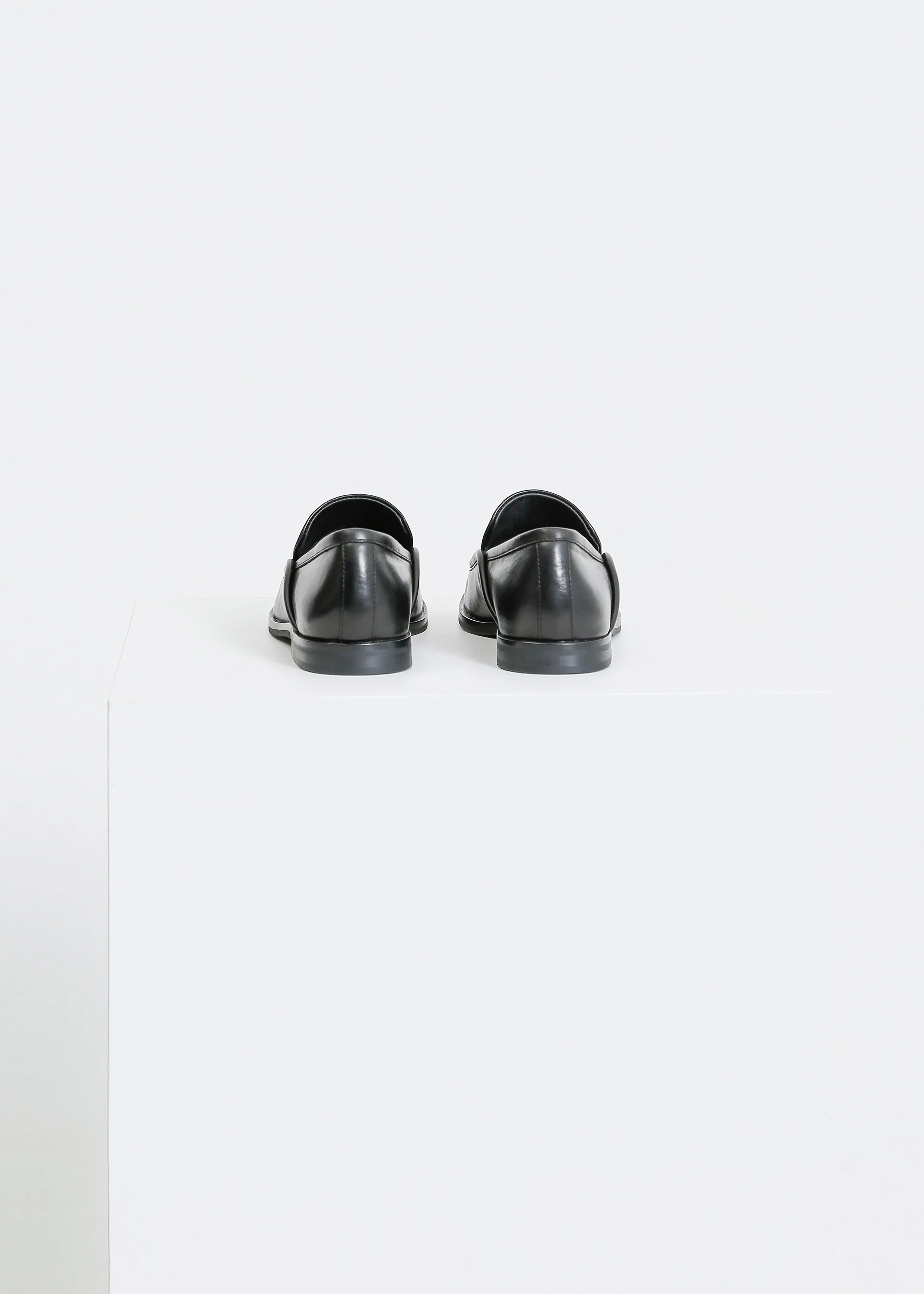 Daisie Loafer / Black - Image 4
