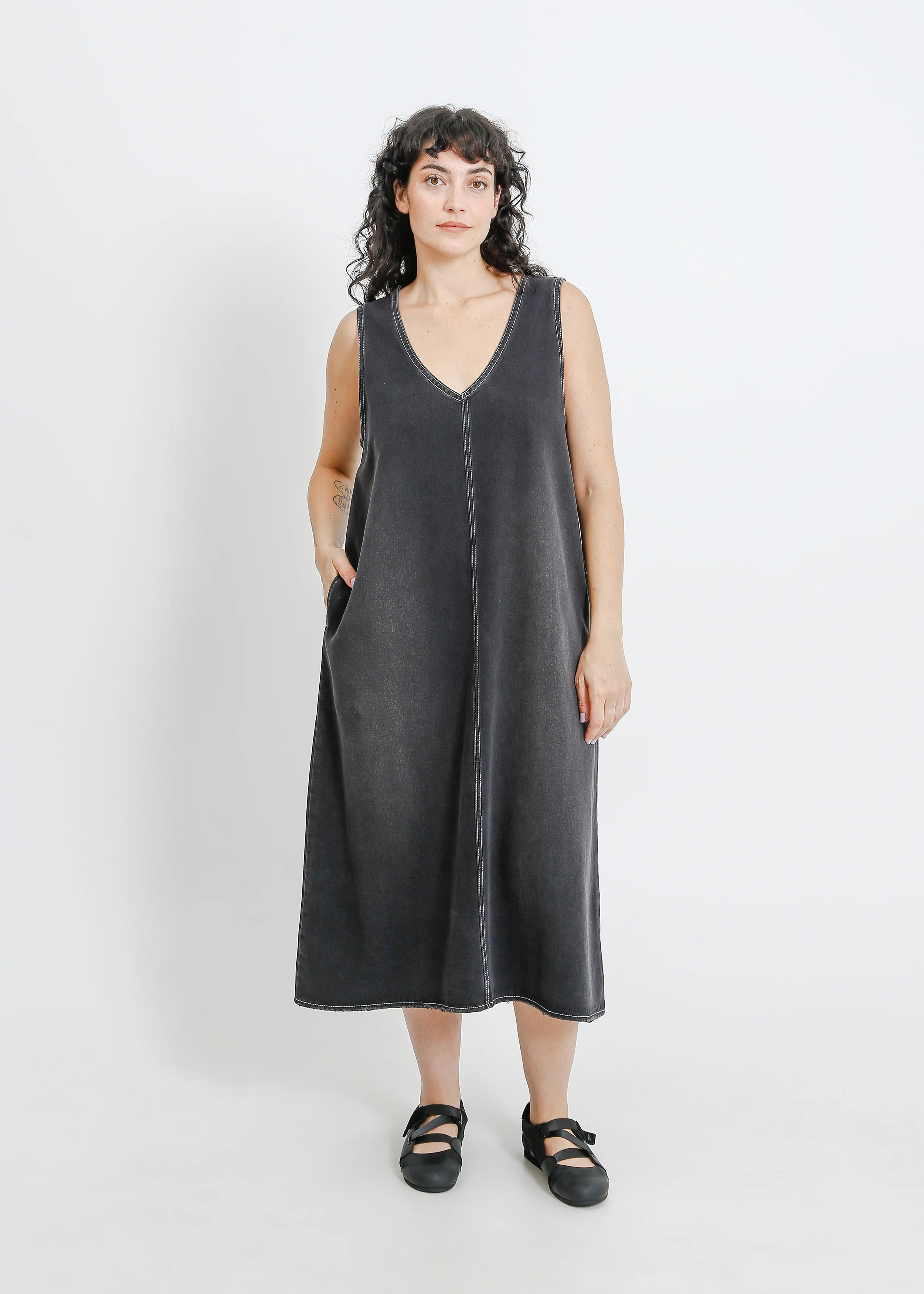 Elena Denim Pinafore / Washed Black - Image 10