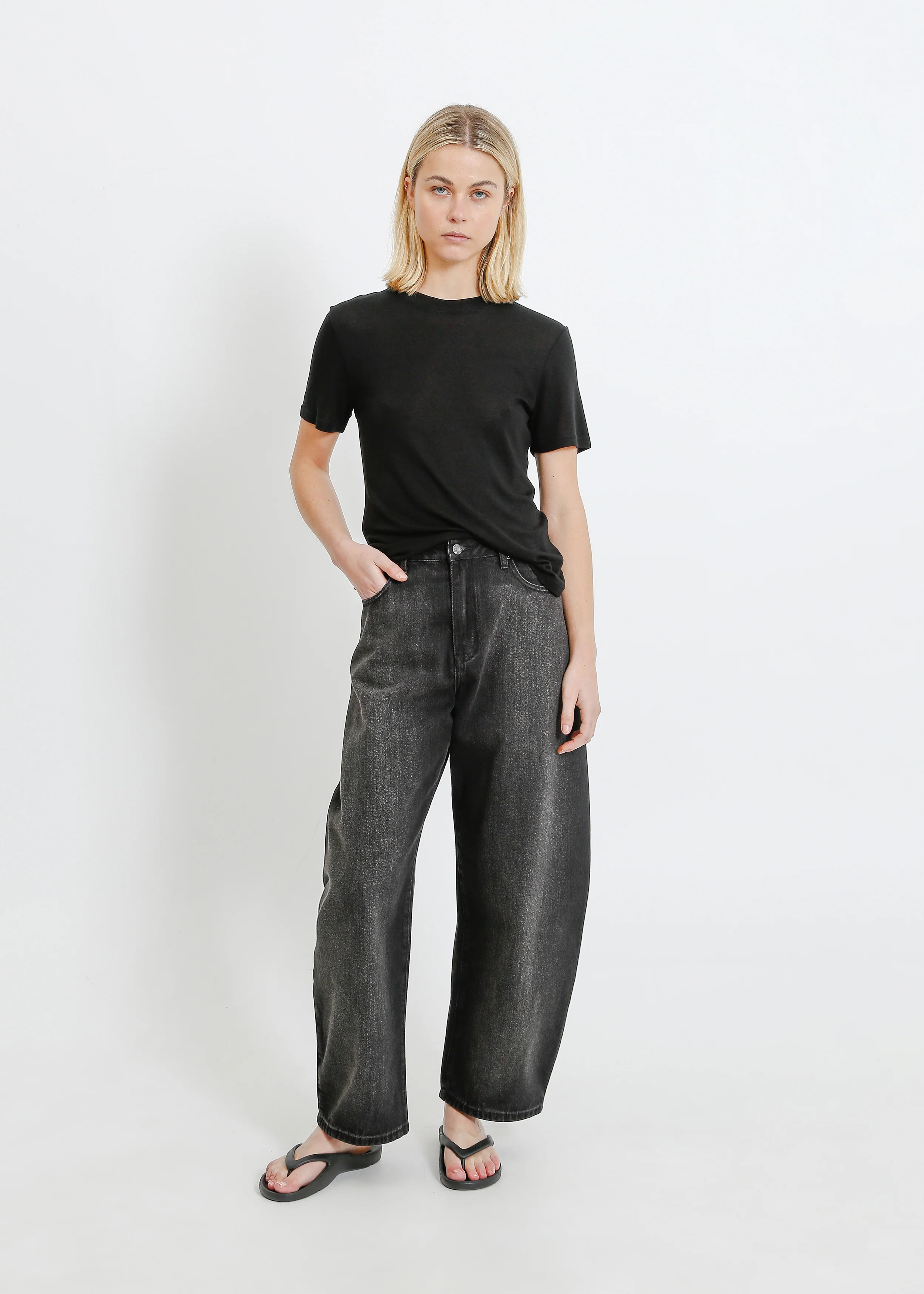 Essex Jean / Black - Image 5