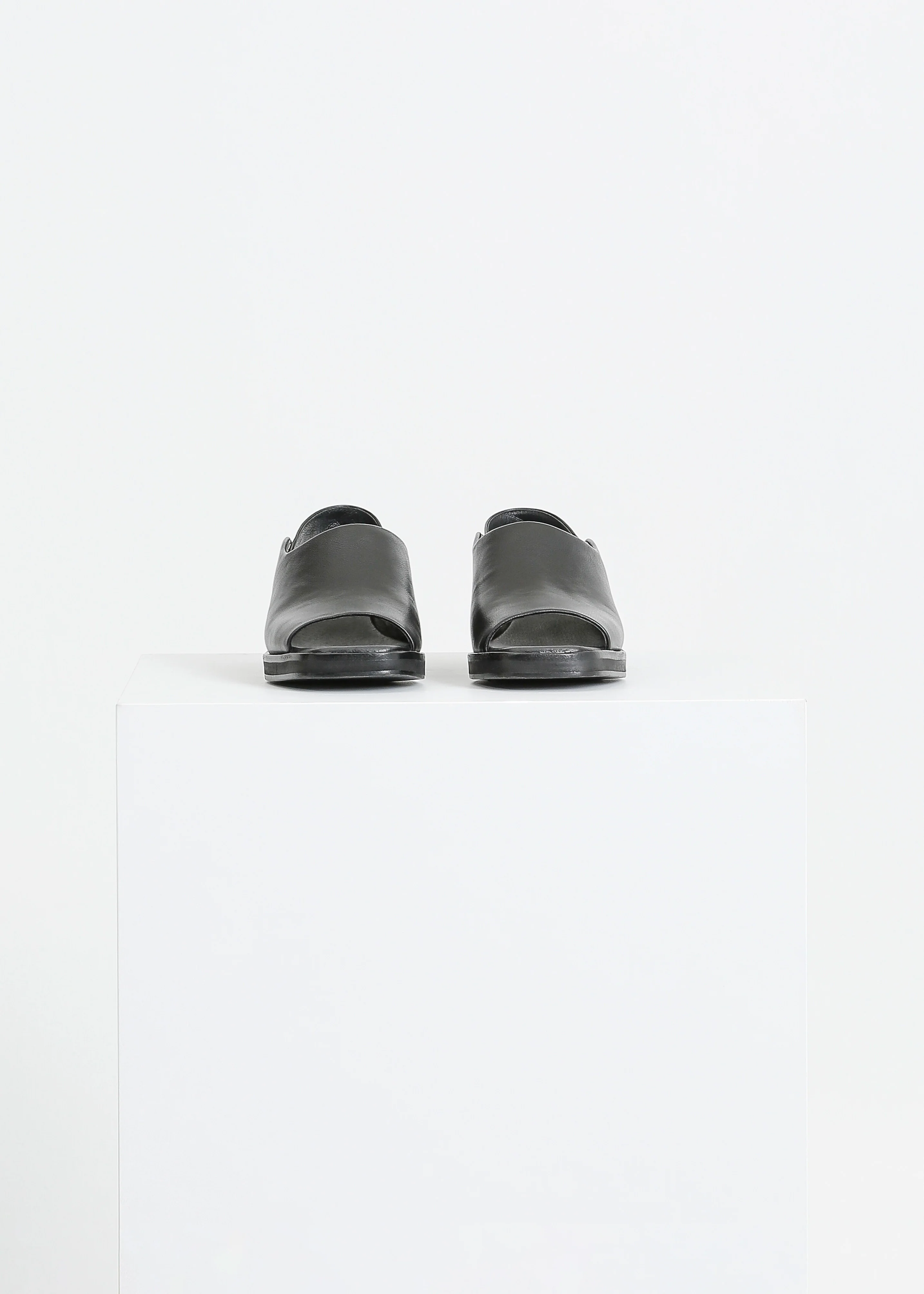 Lucy Heel / Black - Image 3