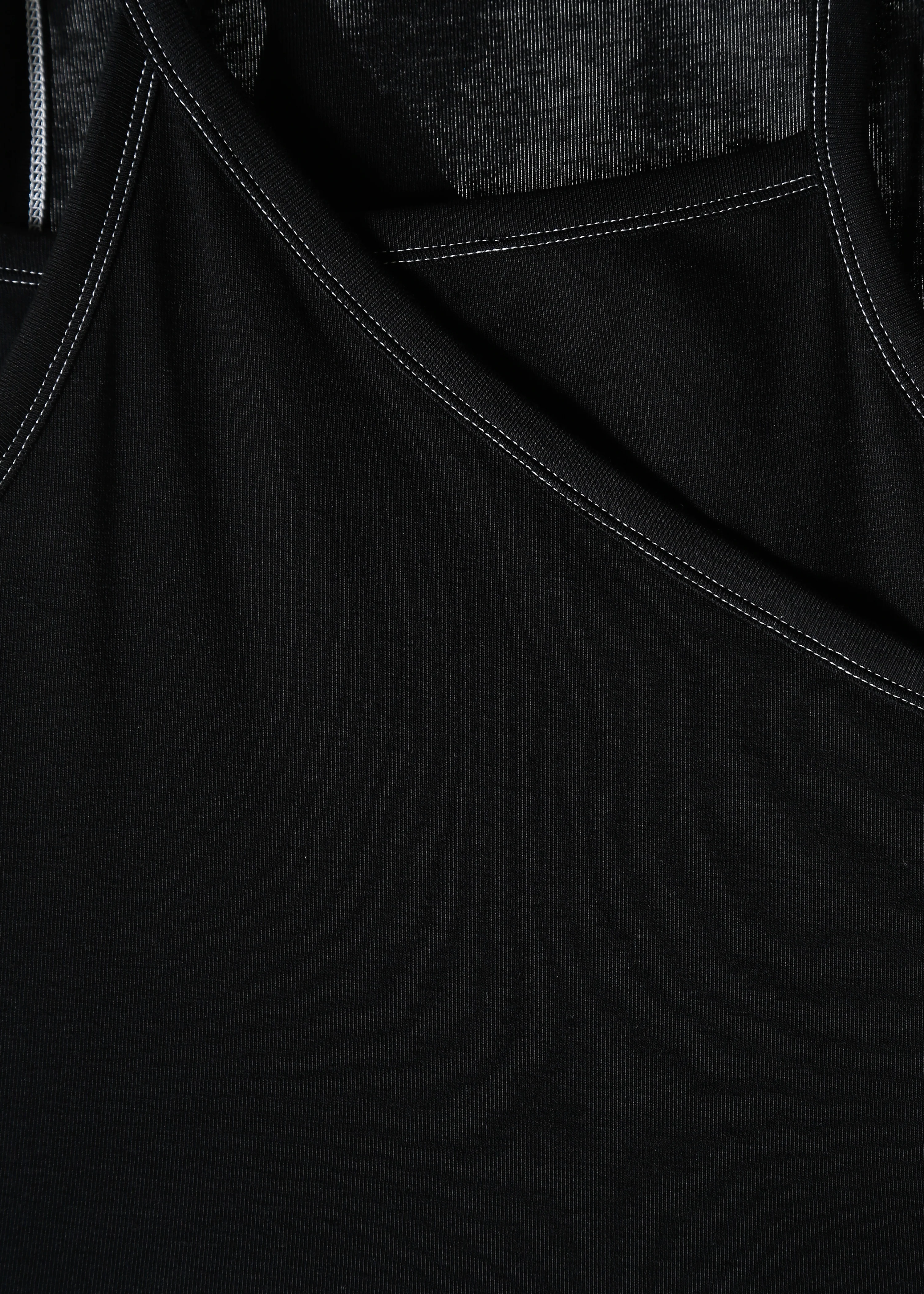 Renata Singlet / Black - Image 8