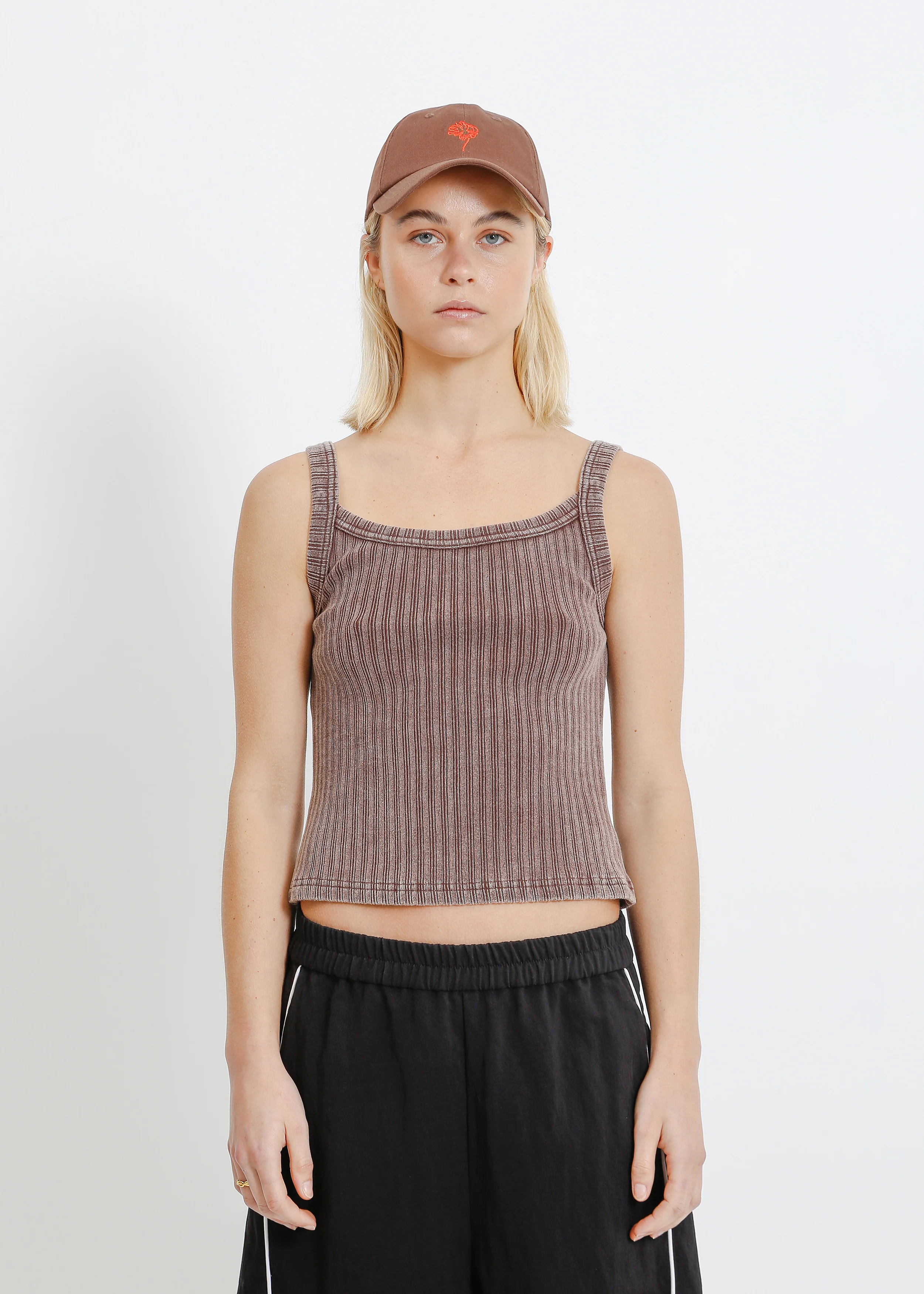 Yuki Cap / Chocolate-Poppy - Image 3